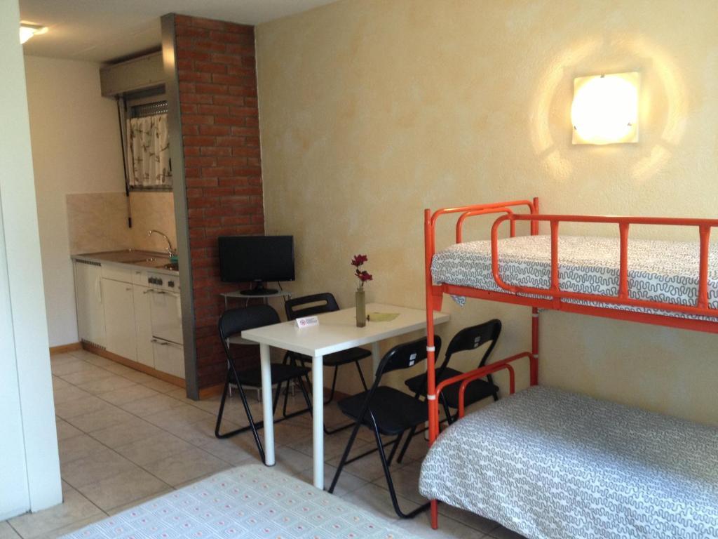 Residence Tell Chiasso Habitación foto