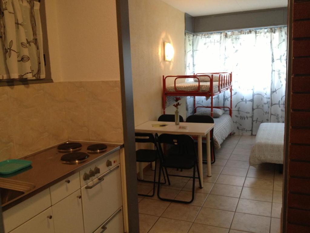 Residence Tell Chiasso Habitación foto